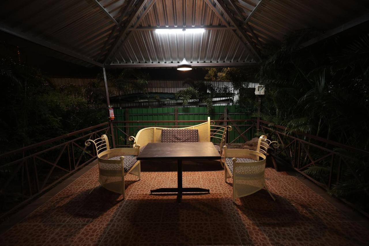 Elitehotels And Resorts Pvt Ltd Alībāg Buitenkant foto
